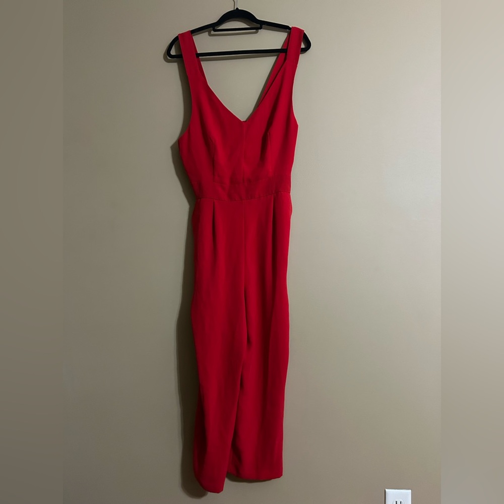 Tahari V-Neck Red Sleeveless Jumpsuit